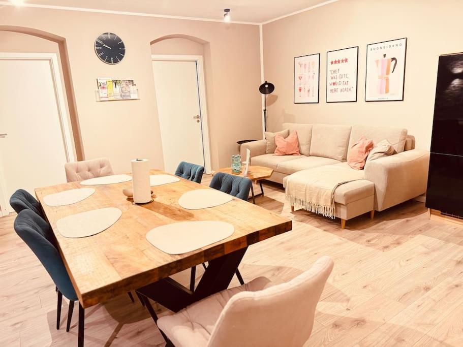 3 Raum City-Apartment - 5Min Zum Hbf Grupello-1 Düsseldorf Esterno foto